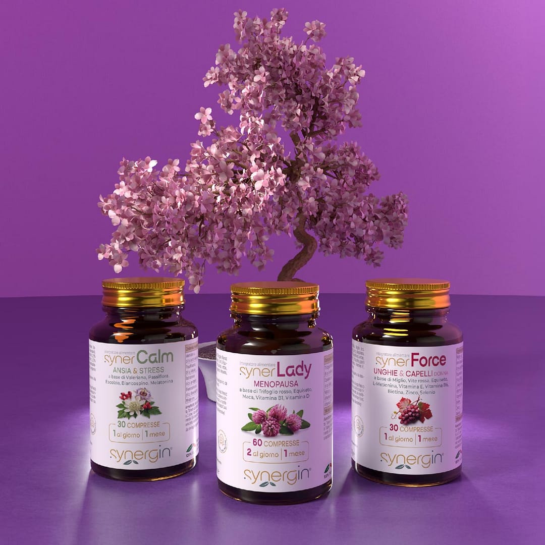 synerKit-Equilibrio-Donna-synergin-01 synerKit Equilibrio Donna con synerLady, synerForce e synerCalm - Integratori alimentari a base di Trifoglio Rosso per menopausa